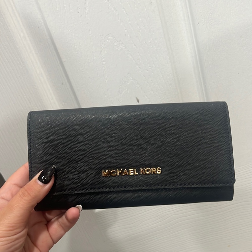 Michael Kors wallet